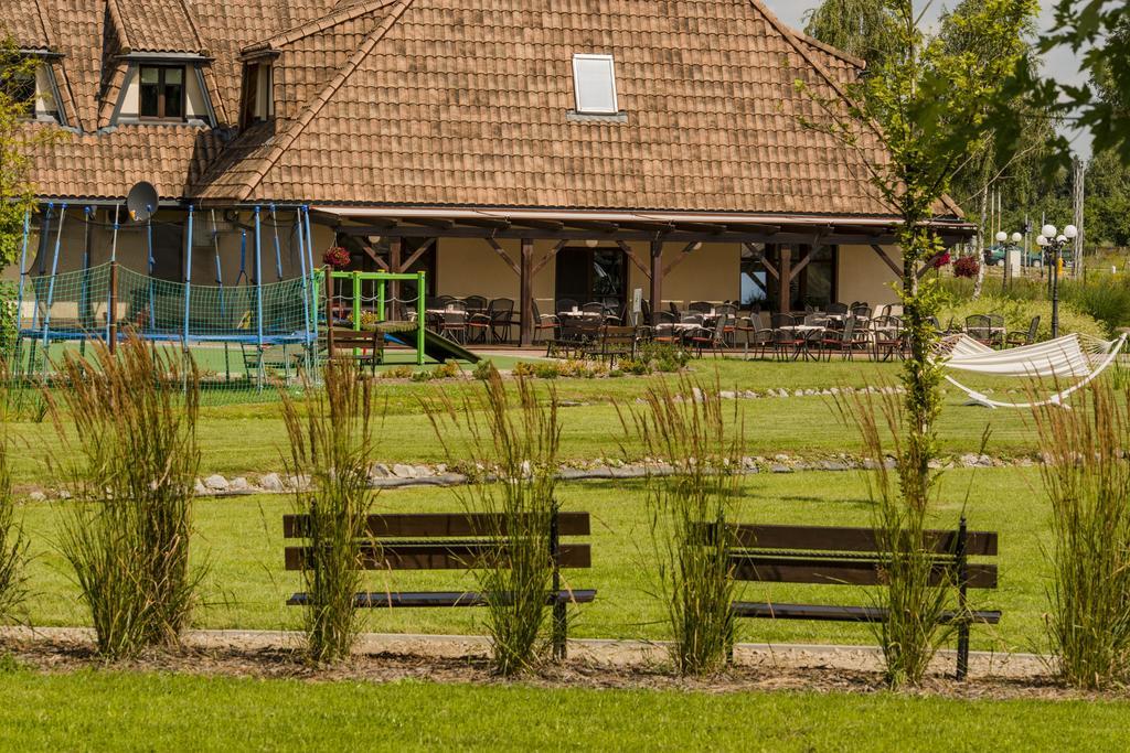 Hotel - Restauracja Platan Sedziszow Malopolski Exterior photo